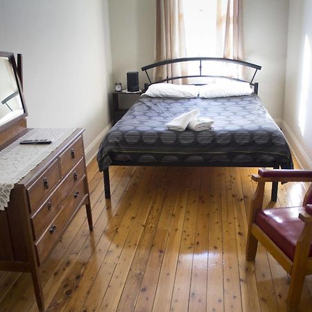 Court House Hotel Boorowa エクステリア 写真